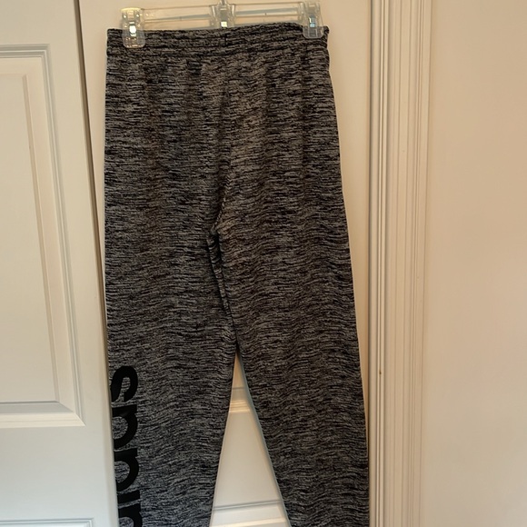 Boys Adidas Gray and Black Sweatpants Size Large - Picture 7 of 8